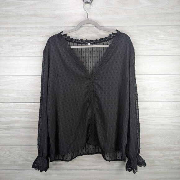 V Neck Elegant Swiss Dot Lace Splicing Plus Size Blouse - Picture 7 of 7